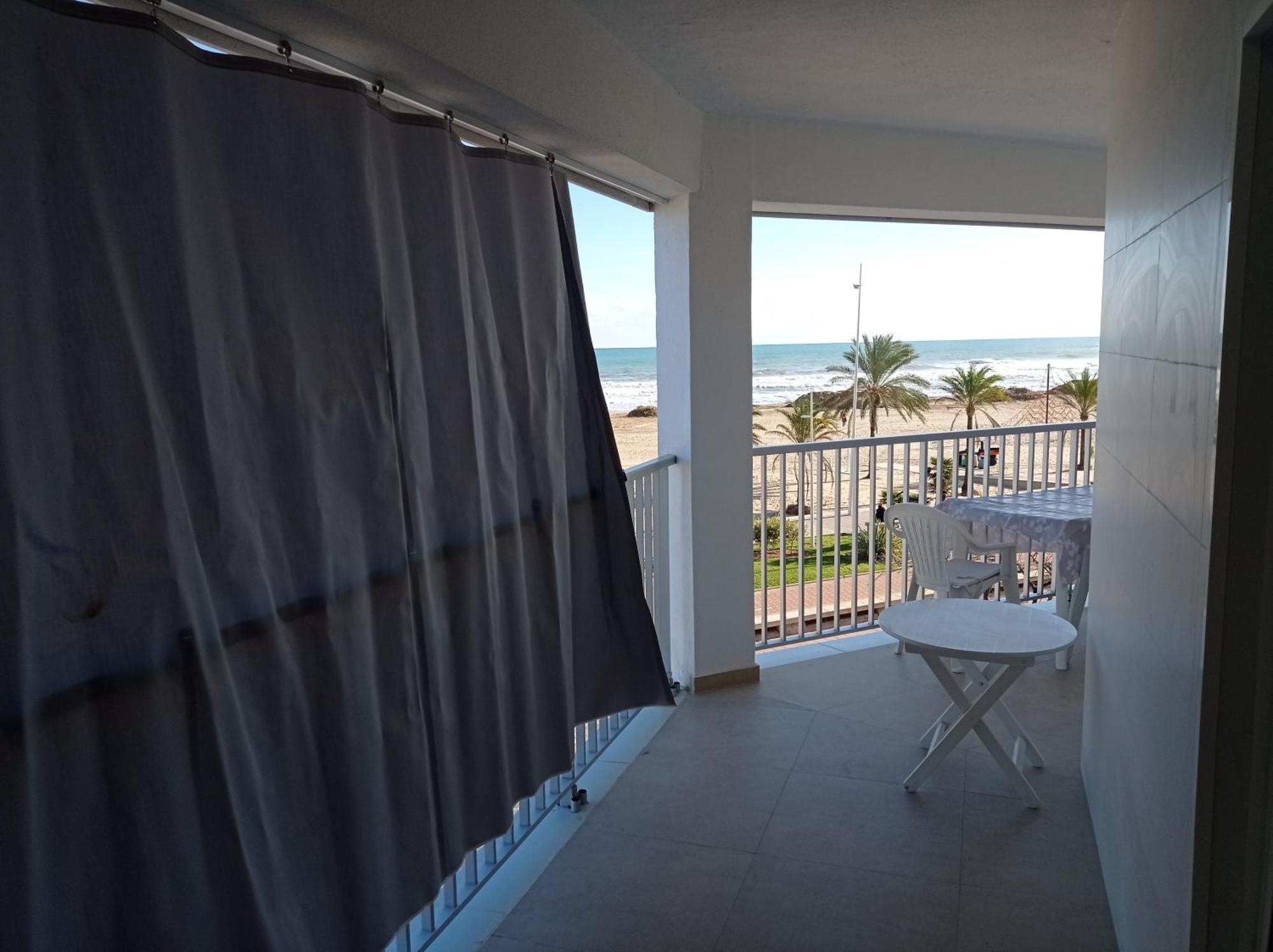 Apartamentos Bonaire 1ª Linea Wifi Solo Familias Serviplaya Гандия Номер фото